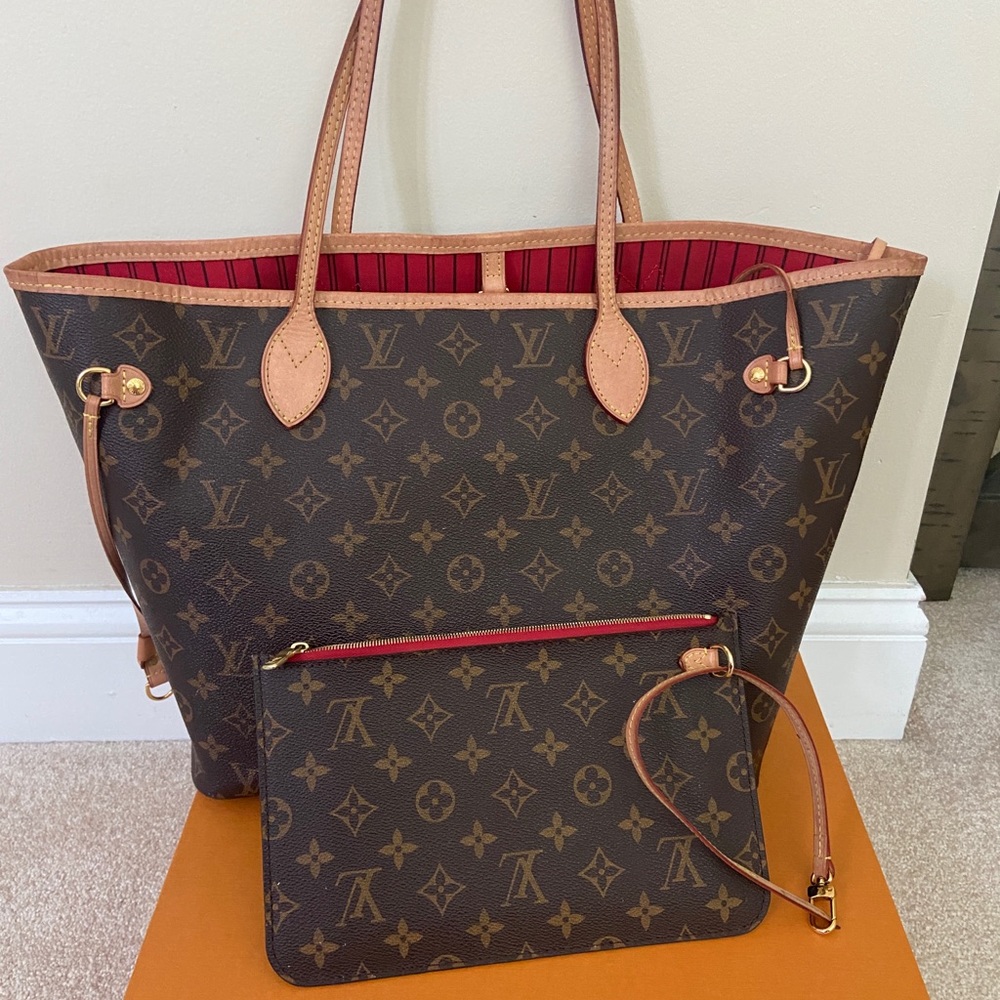 Louis Vuitton Neverfull MM